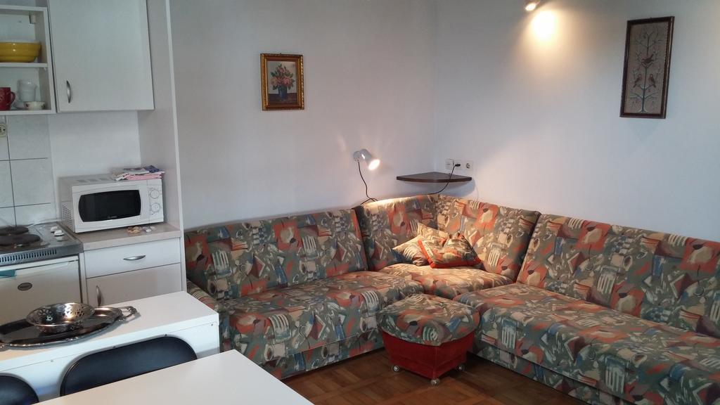 Apartments Marija Bajto Necujam Room photo